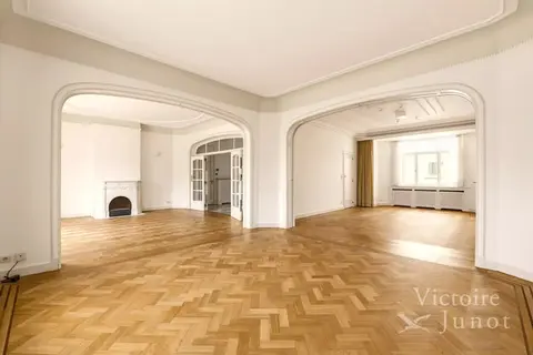 Cinquantenaire - Character apartment - 4 bedrooms