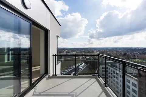 DELTA, ULB/VUB area, new penthouse