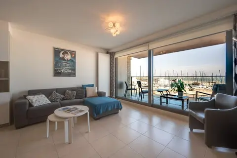 Gemeubeld: prachtig recent appartement met frontaal zeezi...