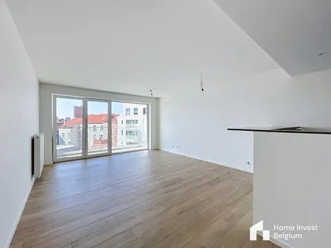 DANSAERT – 2-Bedroom Apartment + Terrace + Shared Garden