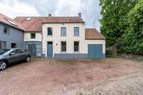 3 bedroom House to rent in Grez-Doiceau