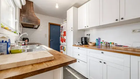 Kangoeroe woning met atelier en tuin in Gent