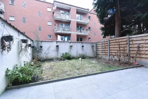 2 bedroom Apartment to rent in Jette