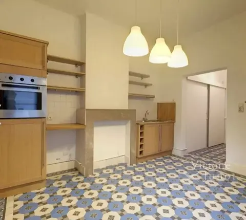 Forest: Beautiful duplex 4 rooms with garden