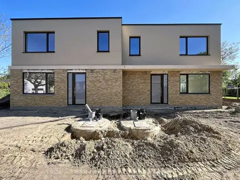 Semi-detached new-build house with 3 bedrooms, near Wetteren
