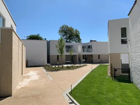 Le Village - B212