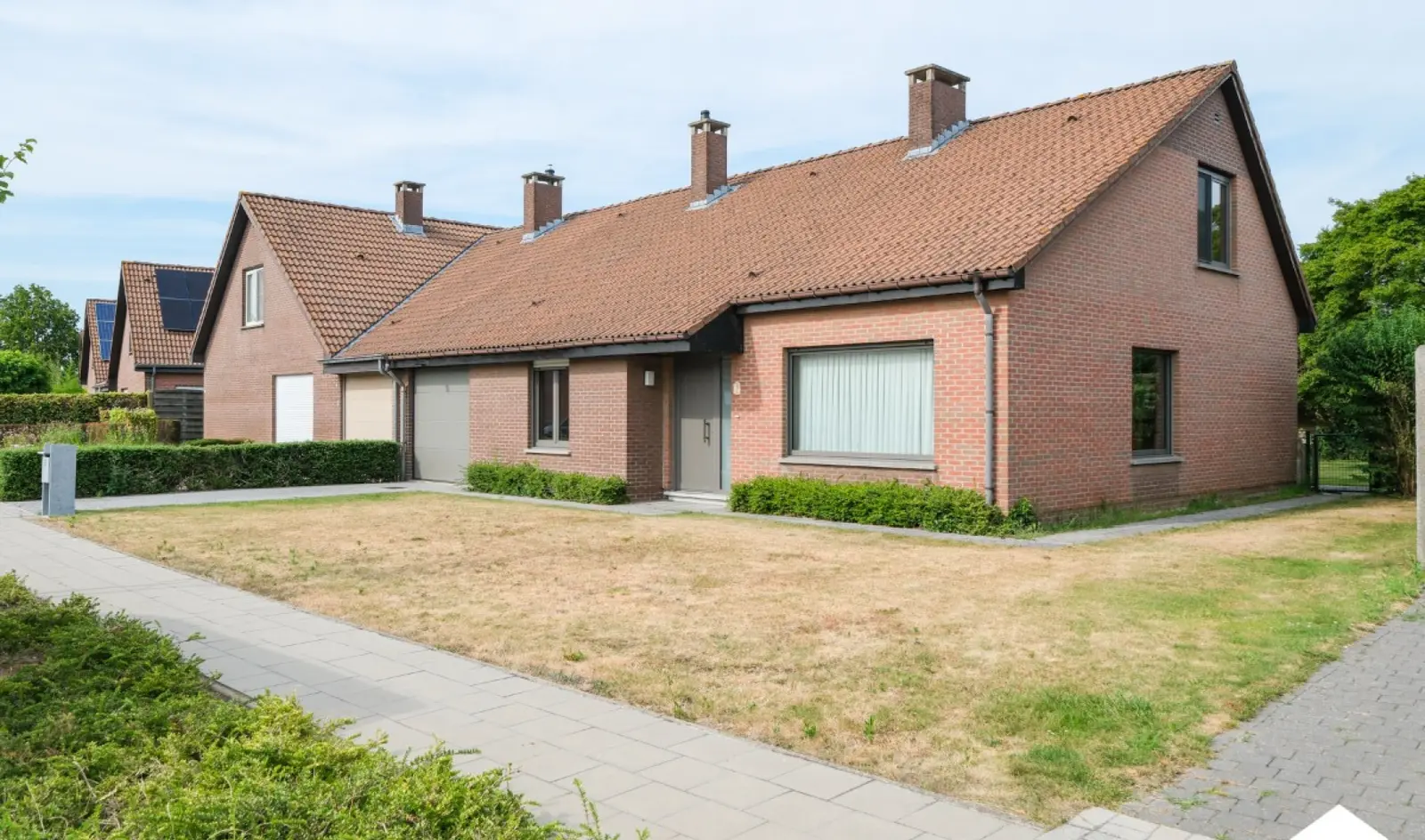 Rustig gelegen woning, instapklaar met 3 slpks in Westerlo