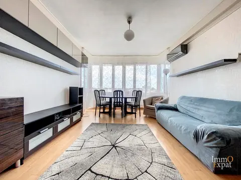 Avenue Brabançonne, 3 bedroom APARTMENT with cellar