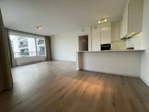 B House I4.3 Superb Furnished apartment in First Occupation