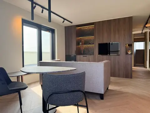 2 SLAAPKAMER APPARTEMENT MET PRACHTIG UITZICHT!!
