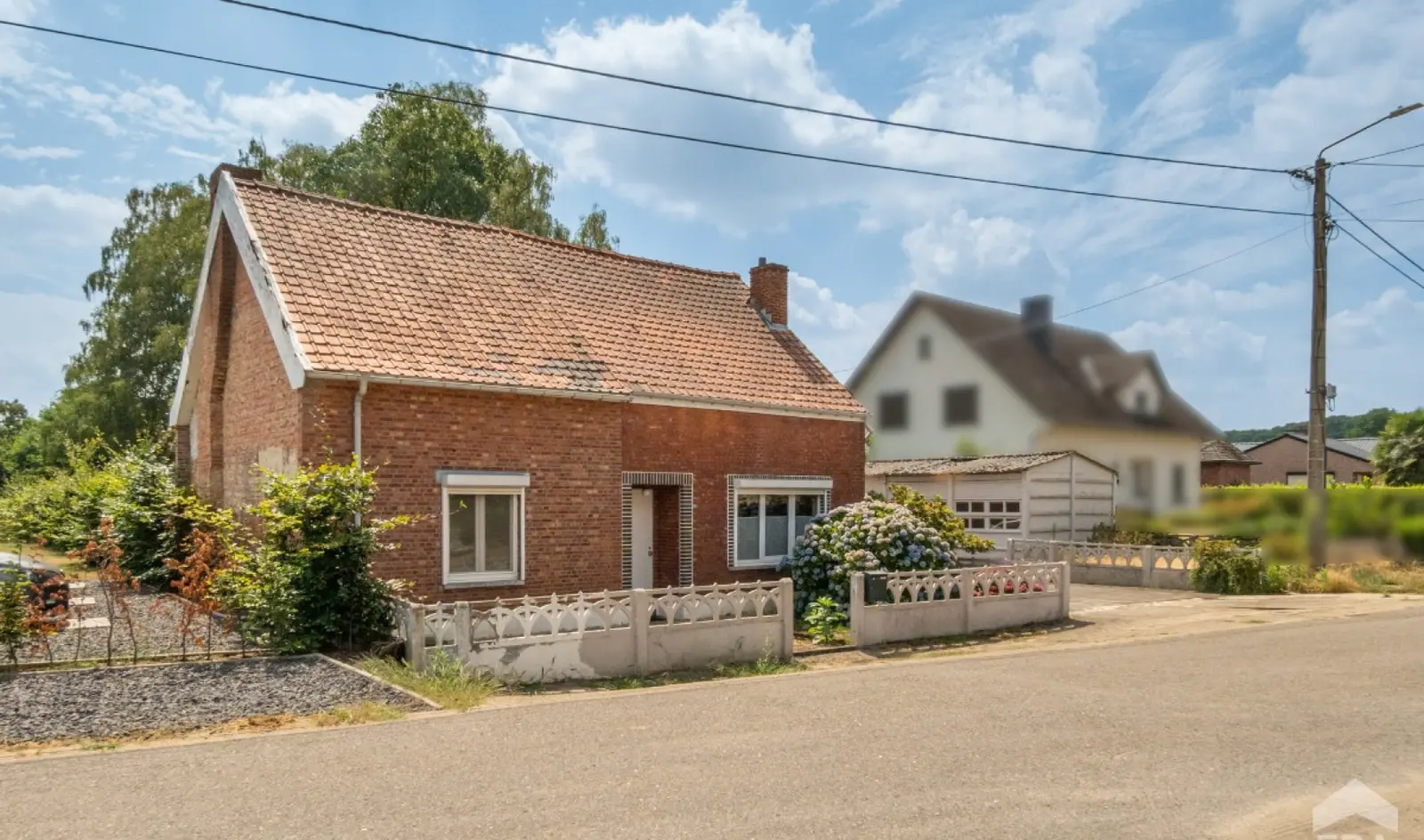Renovatiewoning op 22 are nabij het centrum van Lummen