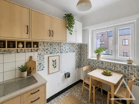 Bright apartment with garage