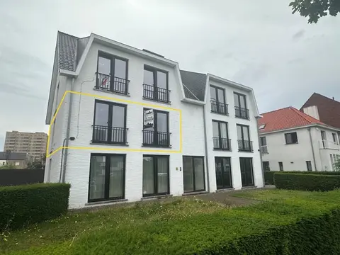 Strategisch gelegen en gerenoveerd tweeslaapkamerappartement