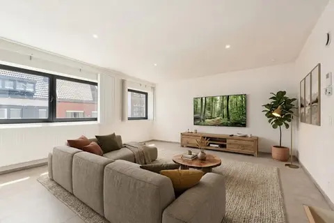 Stijlvol appartement met zonnig terras in recente residentie