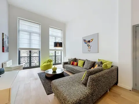Elegant furnished apartment of ±90 m² with terrace