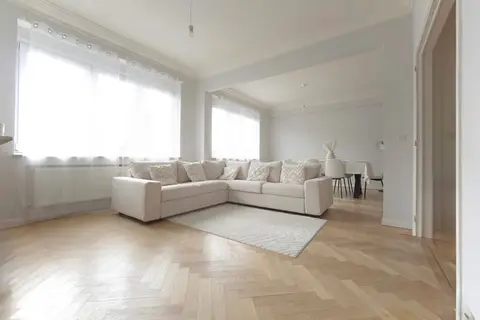 PETILLON | 103 m² | 2 Bedrooms | Terrace