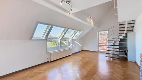 STATION – 2 bdr penthouse duplex + study + parking box