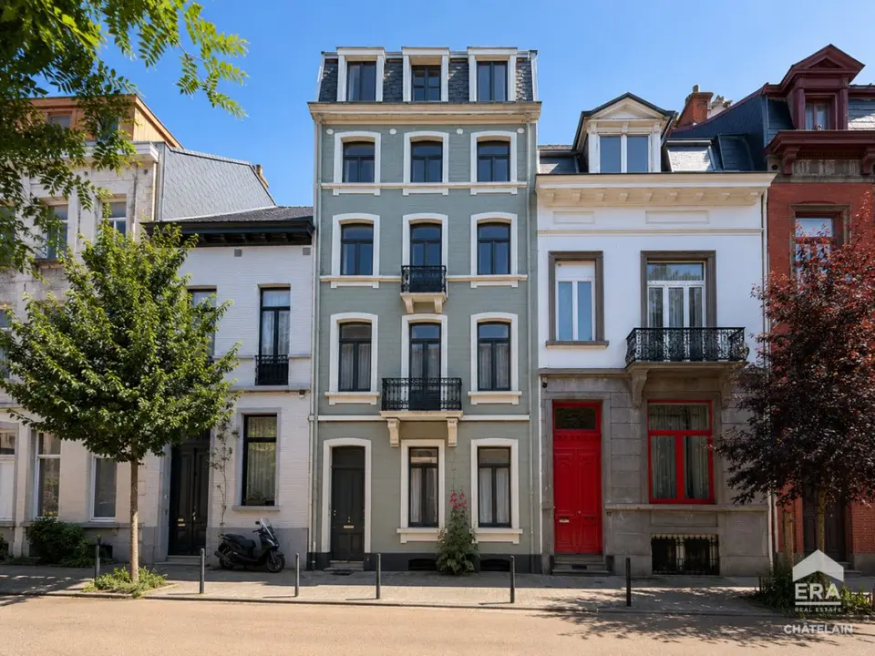 Opbrengsteigendom te koop in Sint-Gillis