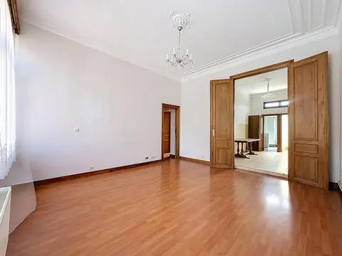 2 bedroom Apartment to rent in Saint-Gilles