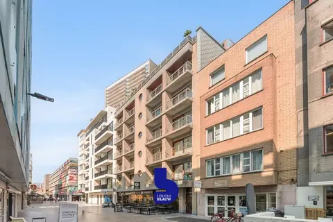 Instapklaar appartement met terras op toplocatie in hartj...