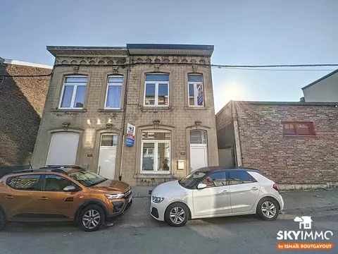 CHARMANTE MAISON 3 FACADES A SERAING-HAUT AVEC JARDIN