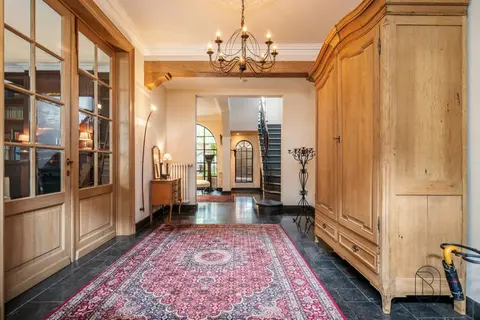 Stately mansion with a city garden and potential for a pract