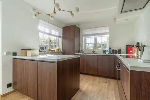 FAUBOURG : MAGNIFIQUE VILLA 3CH