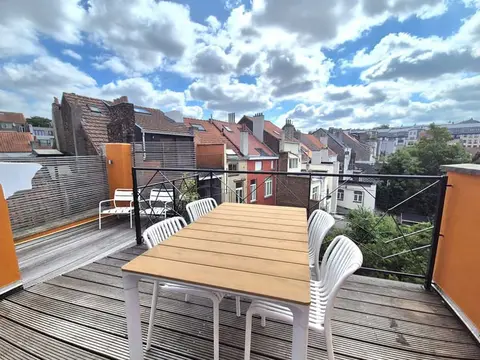 FLAGEY : PENTHOUSE-DUPLEX  1CH + Bureau & Terrasse