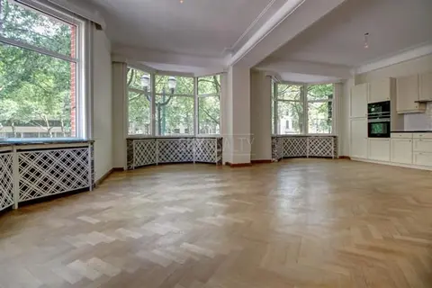 Louise Avenue: High standing 3 BDRS / 2 BTHRM APT of 153 sqm