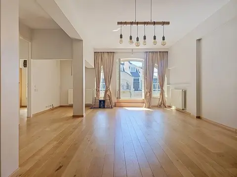 # ZADA PROPERTIES # BRIGHT APPT 3BDR (terrace + parking)