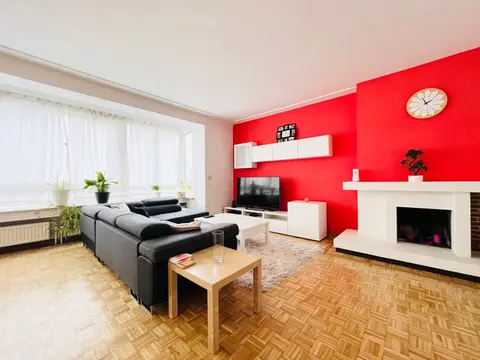 Close to Woluwe Park and near Montgomery!
