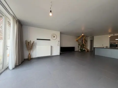 Modern duplex apartment with garden in the centre Zottegem