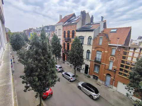 George-Henri neighbourhood